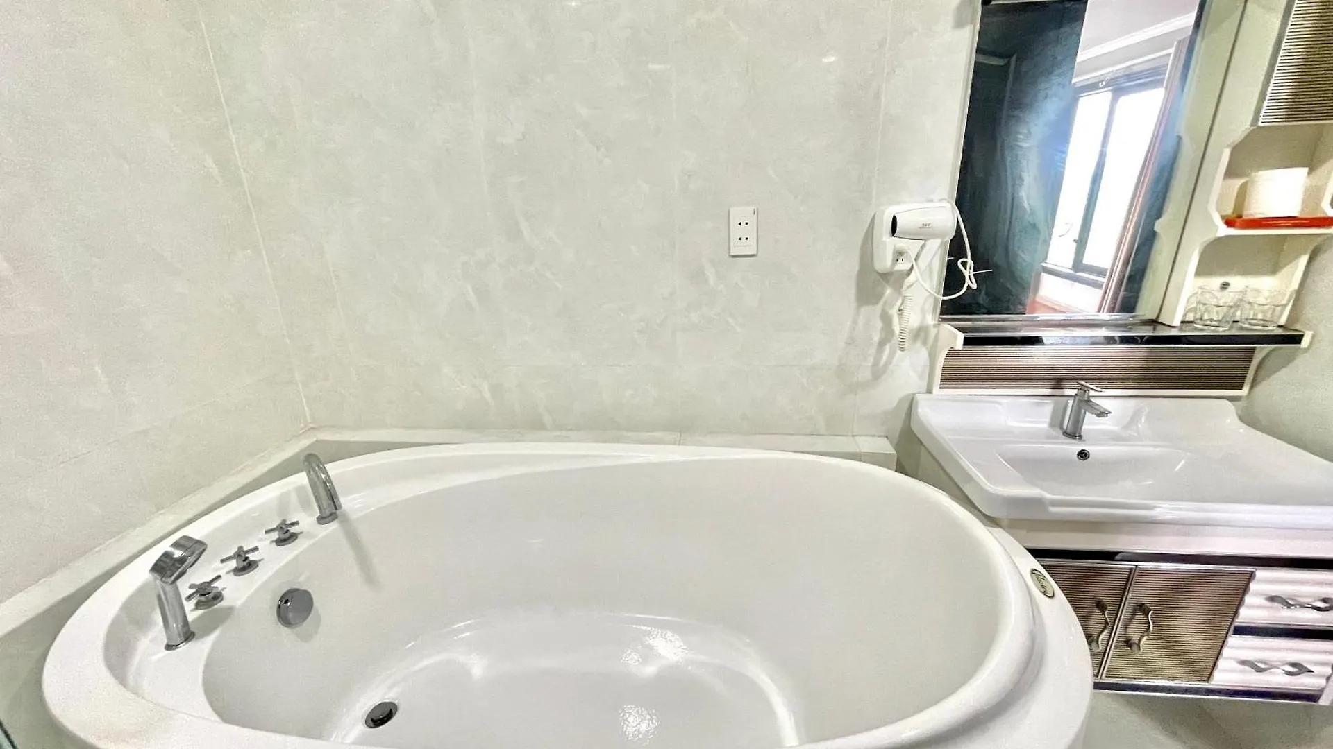 Apartment Ocenkey Welcome You To Vung Tau With 3Bedroom Vietnam